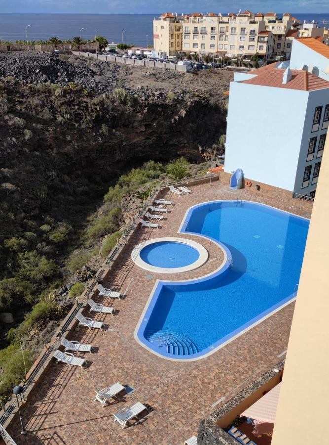 Hübsche Ferienwohnung mit 2 Schlafzimmern, Pool und WLAN, Strandnähe Callao Salvaje Exterior foto